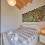 Casa vacanze Schoenes Batik By Interhome