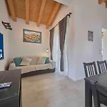 Schoenes Batik By Interhome * Bardolino