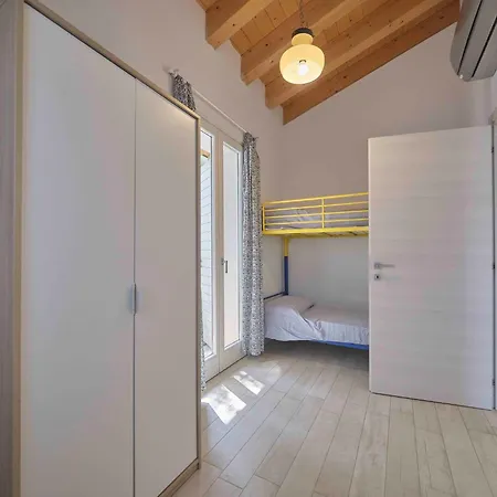 Schoenes Batik By Interhome Casa vacanze